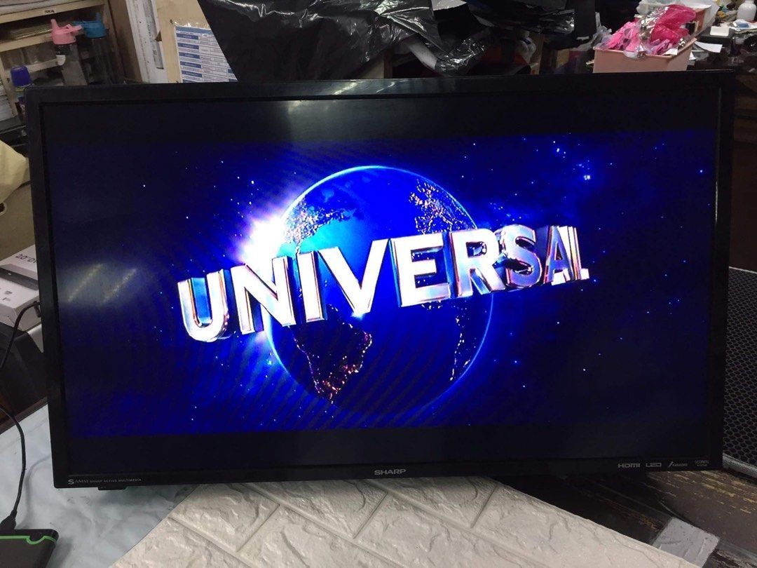 Sharp Multimedia LED TV 32” -220volts (Category: TV) located in Pasay City. Submitted by meostore (Listing ID 1291740877, Image 3). Description: Item is in excellent condition working, 220volts with remote, monitor is ok, no defect , issue only is no tv stand can see before purchase Video sent upon request for further proof.