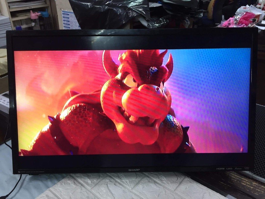 Sharp Multimedia LED TV 32” -220volts (Category: TV) located in Pasay City. Submitted by meostore (Listing ID 1291740877, Image 2). Description: Item is in excellent condition working, 220volts with remote, monitor is ok, no defect , issue only is no tv stand can see before purchase Video sent upon request for further proof.