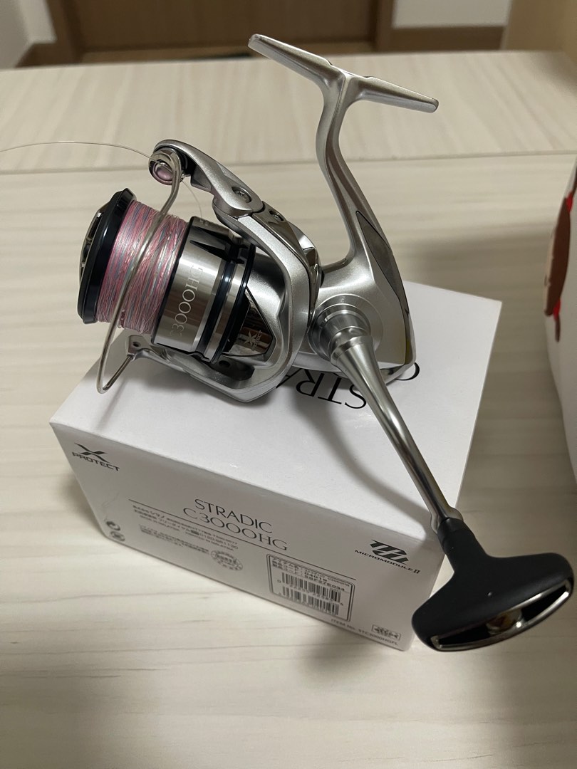 Stradic C3000HG FL, Sports Equipment, Fishing on Carousell