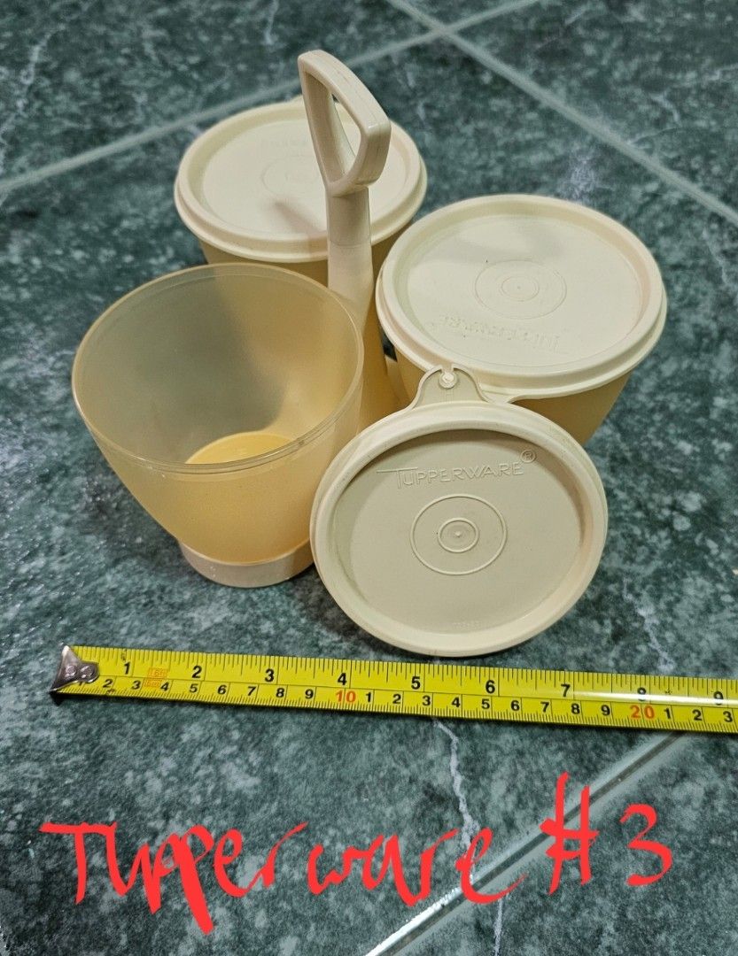 Tupperware (Category: Cookware & Accessories) located in Singapore. Submitted by dzaq0224 (Listing ID 1291892252, Image 3). Description: Price from $5 - $10 Negotiable /Good offer. #1-4 Variation of Tupperware.