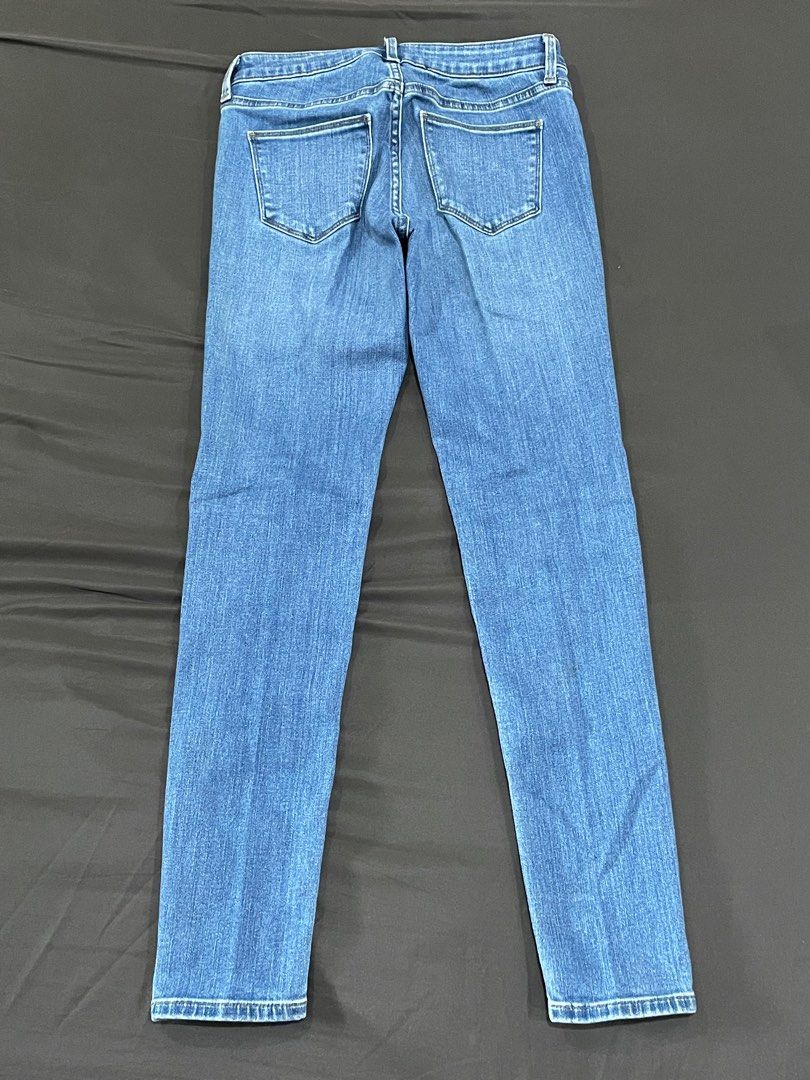 Uniqlo Ankle Length Denim Jeans (Category: Jeans) located in San Juan City. Submitted by shopperssouk (Listing ID 1291787509, Image 2). Description: Uniqlo Ankle Length Denim Jeans • Like new •Size: 22 (56cm). Please refer to the photos. •Straight cut ————————————————————— What you see is what you get. Our items are like new and rarely used. Actual pictures posted. 🛍 For other affordable authentic items, kindly visit our account. 😊 ————————————