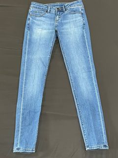 (Category: ) located in . Submitted by shopperssouk (Listing ID 1291787509, Image 1). Description: .