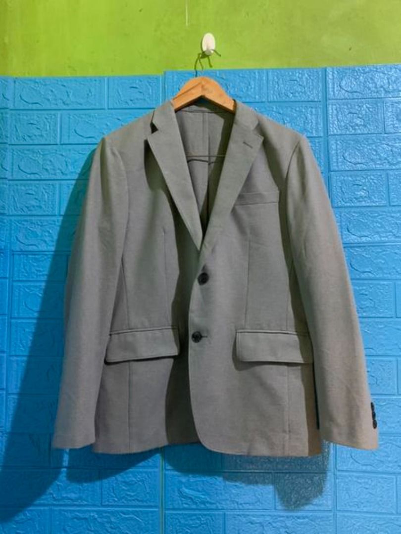 UNIQLO BEIGE KANDO JACKET Men s Fashion Coats Jackets and Outerwear on Carousell