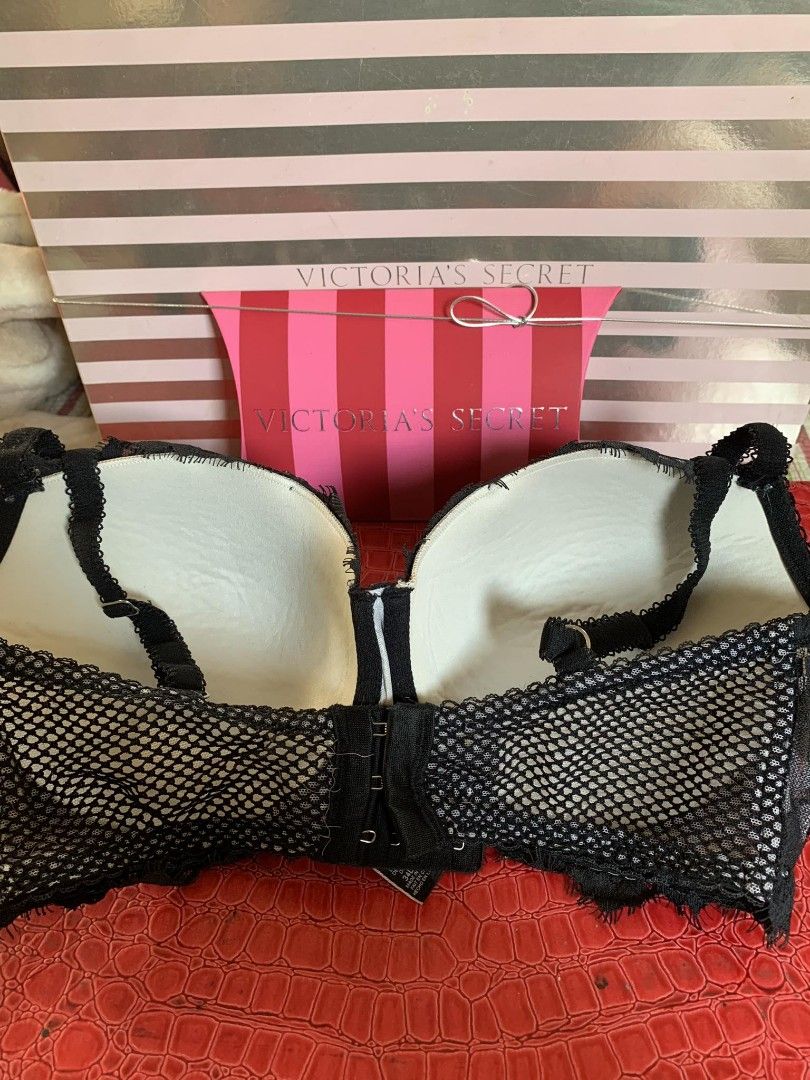 Victoria Secret 34DDD Bra, Women's Fashion, New Undergarments & Loungewear  on Carousell