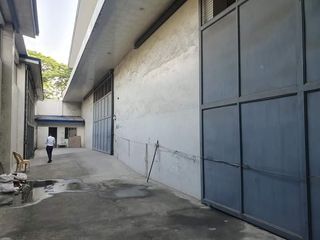 WareHouse For Rent