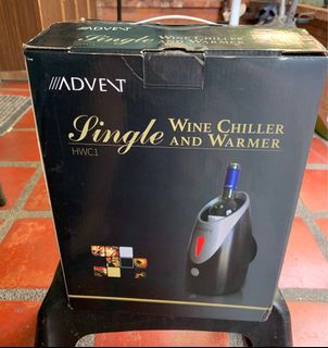 Wine chiller and warmer single bottle