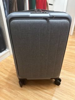 Xiaomi Luggage Small with Laptop Insert Blue