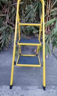 Yellow 3 steps ladder