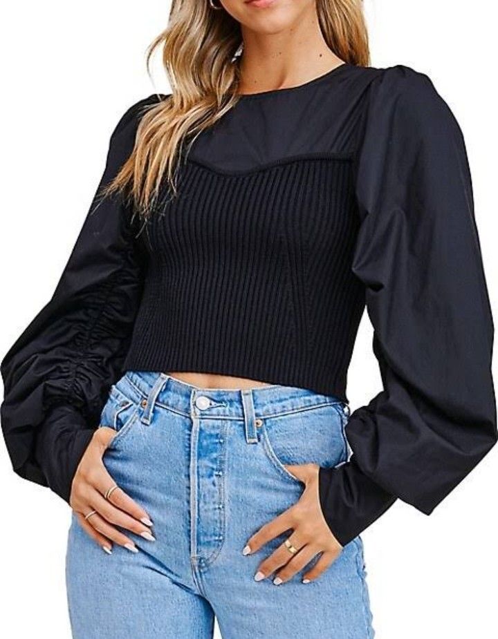 Zara black puff long sleeves / knitted (Category: Blouses) located in Santa Rita. Submitted by MURAYTA.SHOPPE (Listing ID 1291815770, Image 2). Description: brandnew Large on tag but can fit M-XL.