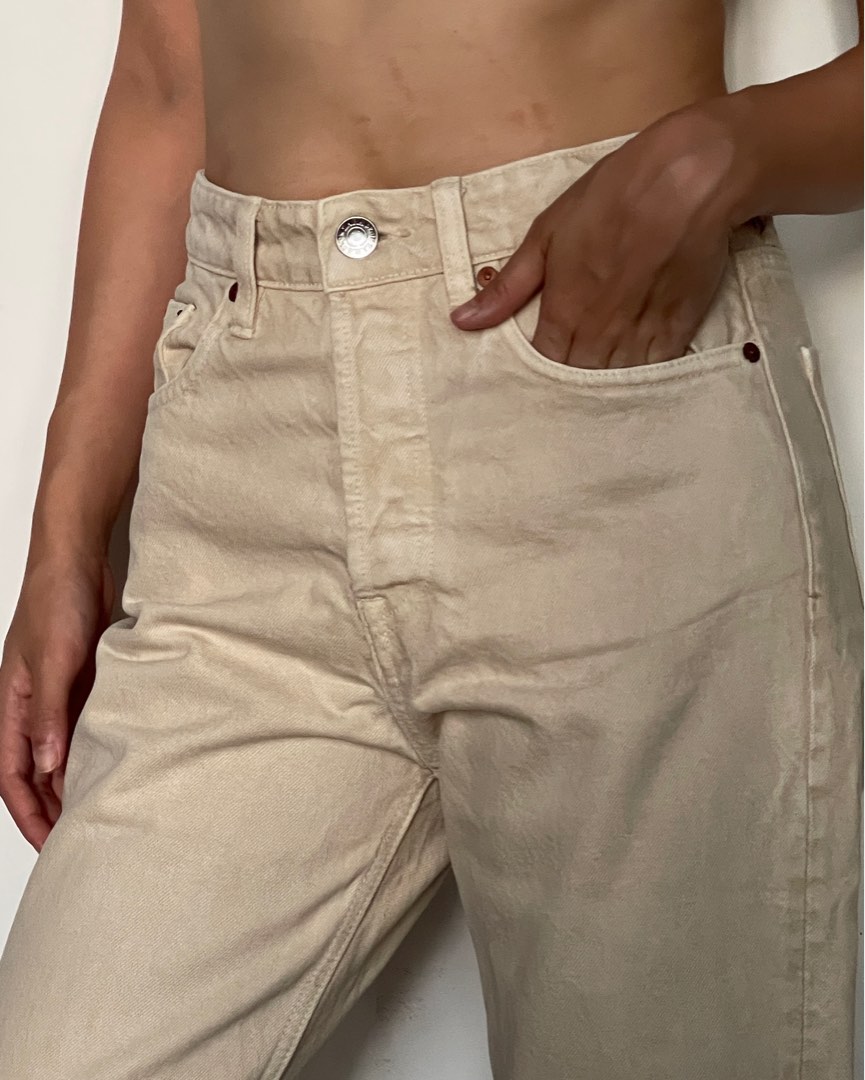 Zara Mom Jeans Highwaist Pants