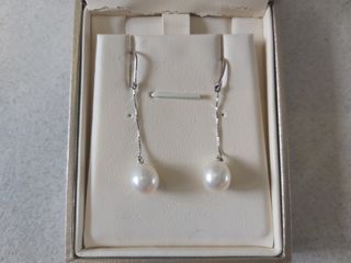 (Category: ) located in . Submitted by nadialikesfashion (Listing ID 1292058124, Image 1). Description: .