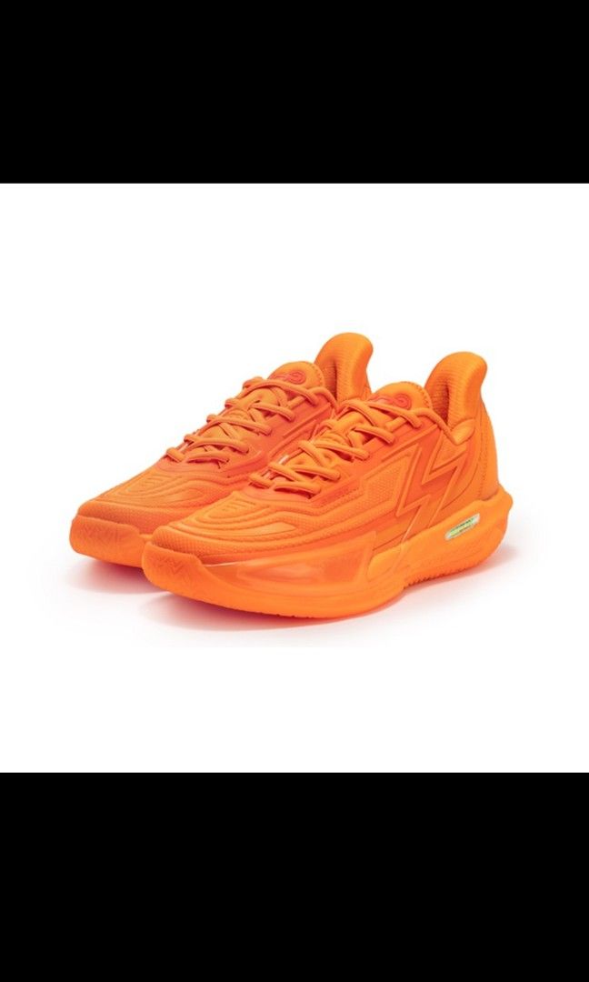 361 degrees big quick pro orange basketball shoes // Nike kd