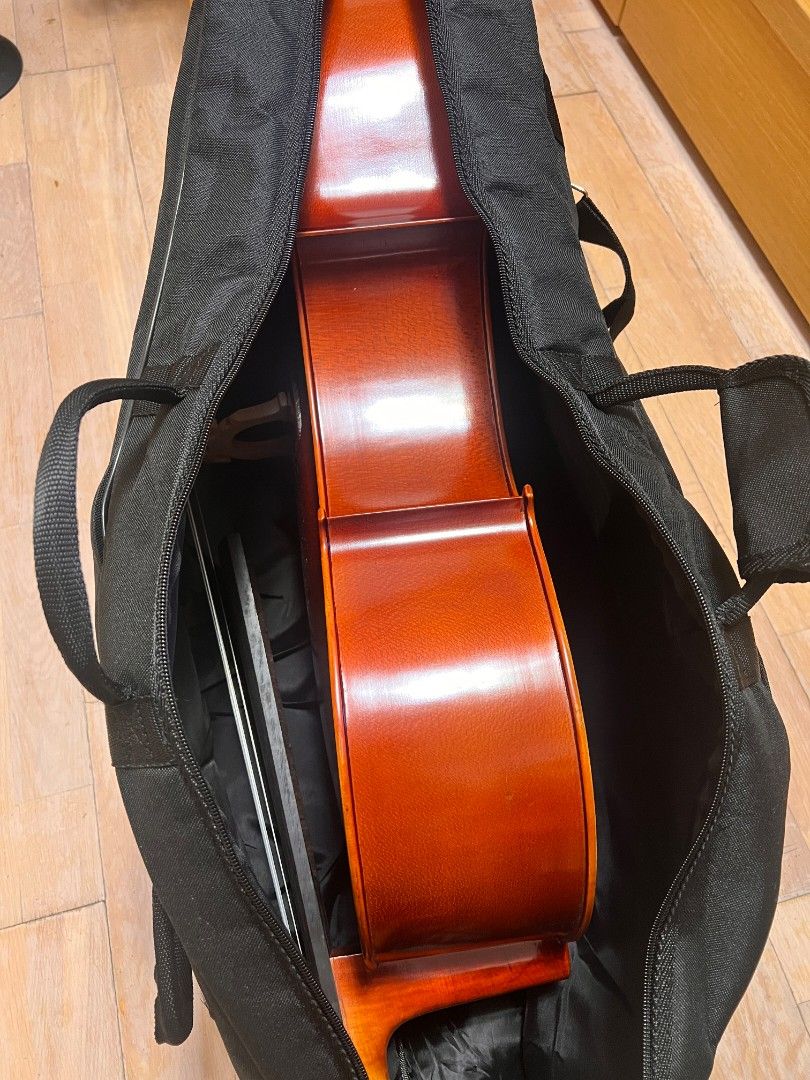4/4 大提琴, 興趣及遊戲, 音樂、樂器& 配件, 樂器- Carousell
