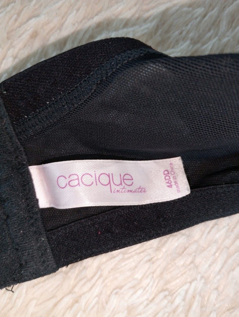 46dd Cacique bra thin pads with underwire, Women's Fashion