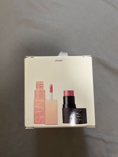 （分類：）位於 。 由 chan465 提交（商品編號 1292064270，圖片 1）。簡介： 。