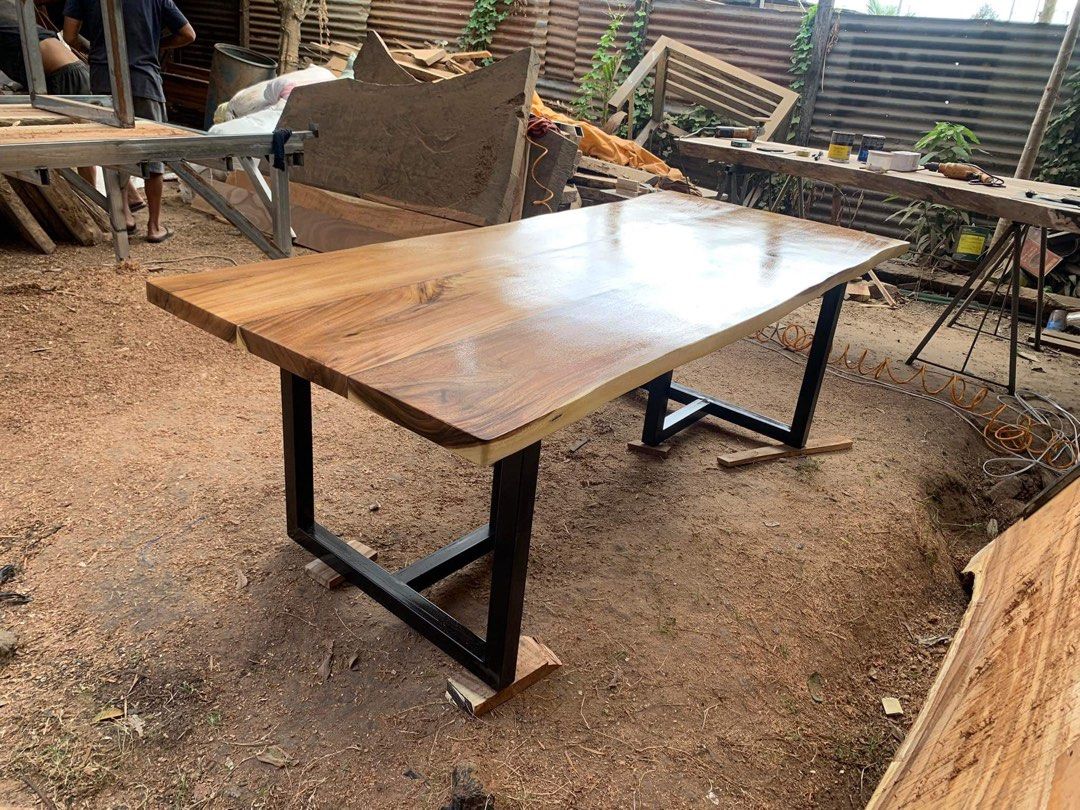 Acacia Dining Table Live edge 7ftx3ft (Category: Tables & Sets) located in Manila. Submitted by agnesdingescandor (Listing ID 1292047430, Image 2). Description: made to order acacia wood jointed 2-3slab 7ftx3ft 21k table only no cod delivery fee via lalamove rate c/o buyer sellers loc:santa maria bulacan .