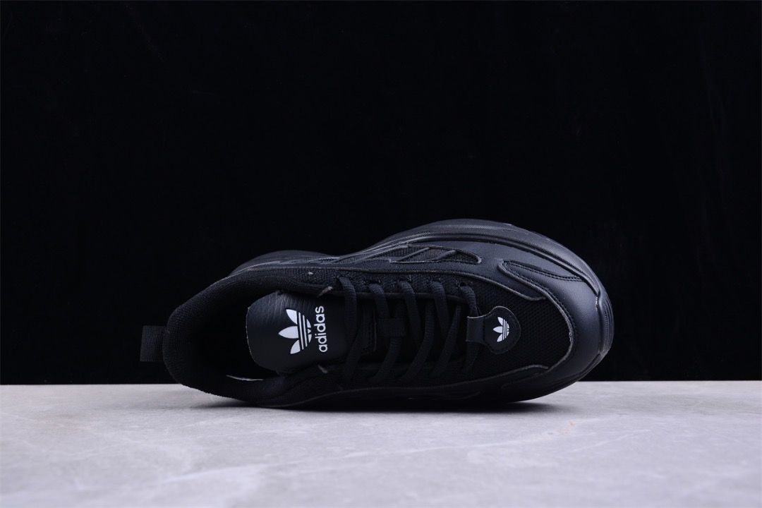 靴 adidas Originals Ozgaia Core Black 23cm adidas Originals OZGAIA - Trainers - core black/footwear