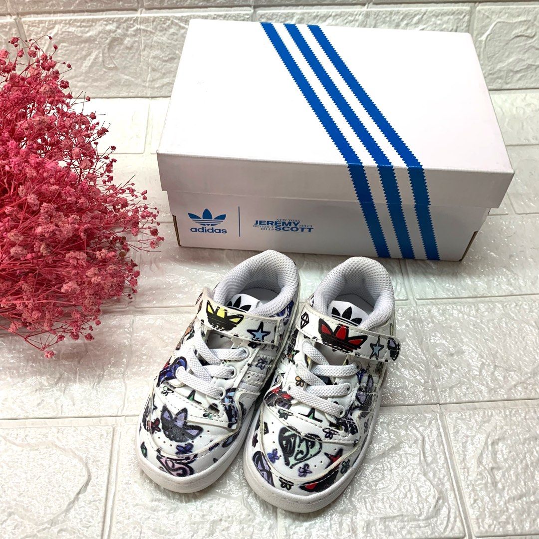 Jeremy scott adidas mickey mouse sneakers online