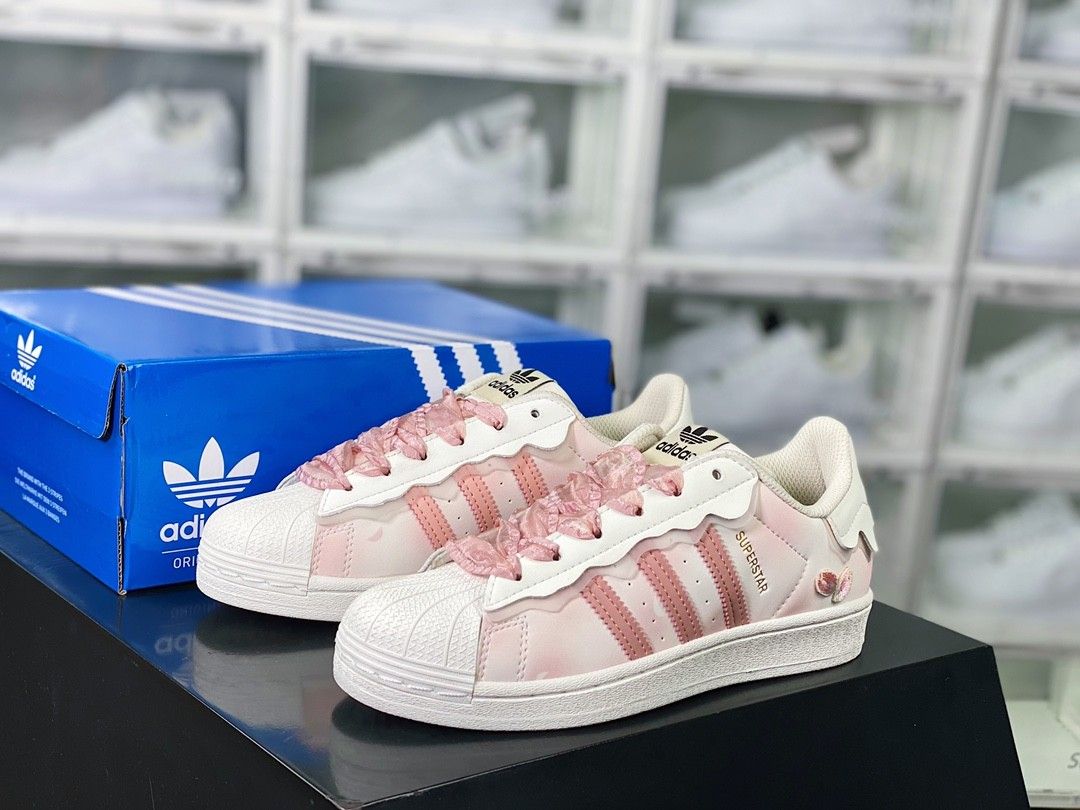 ADIDAS Originals Superstar Cherry Blossom Powder Lace WMNS pre order