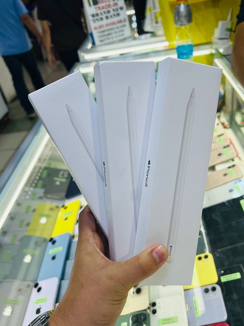 Apple Pencil 2 Complete with box same serial 99%smooth No issues (Category: iPad) located in San Juan City. Submitted by saabangadgetshop (Listing ID 1291916170, Image 3). Description: Apple Pencil 2 ( 2nd Gen ) Complete with box 99%smooth No issues .