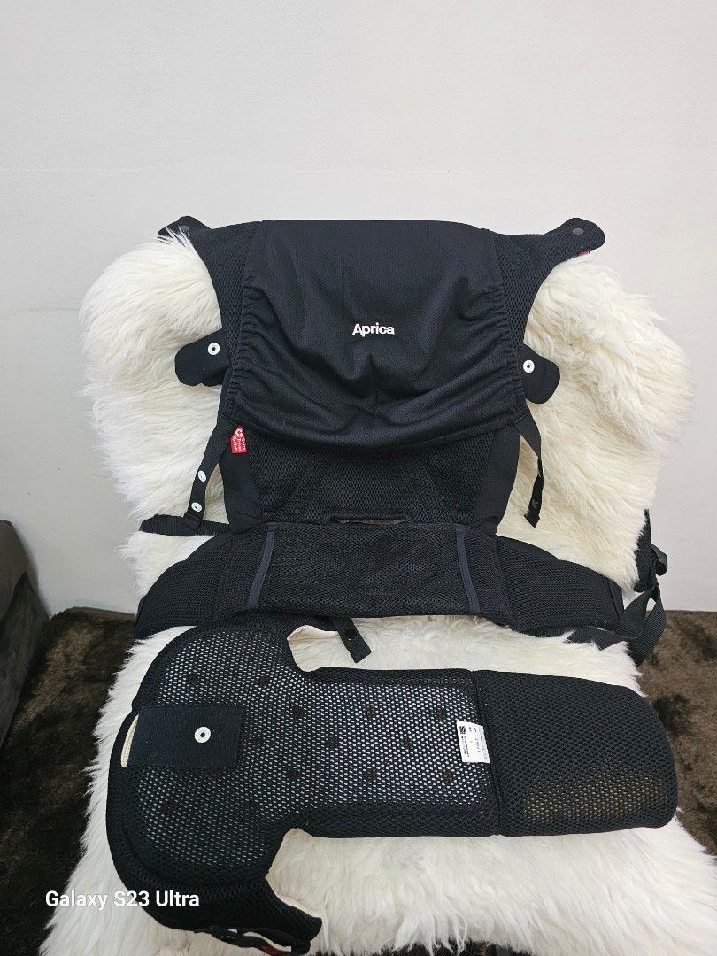 Aprica colan baby carrier store