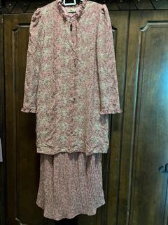 (Category: ) located in . Submitted by fashamira (Listing ID 1292041055, Image 1). Description: .
