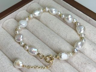 (Category: ) located in . Submitted by infinitegraceaccessories (Listing ID 1291957499, Image 1). Description: .