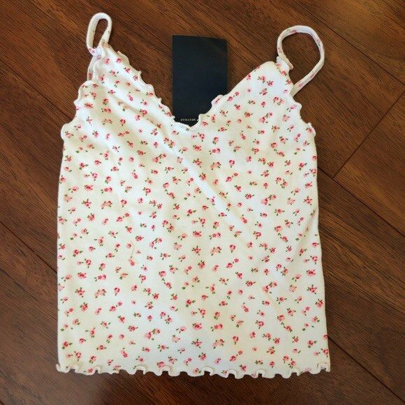 Brandy Melville Skylar Tank Top  cottagecore fairycore pinterest aesthetic  soft girl coquette, Women's Fashion, Tops, Sleeveless on Carousell