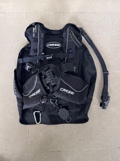 （分類：）位於 。 由 scuba123 提交（商品編號 1292014152，圖片 1）。簡介： 。