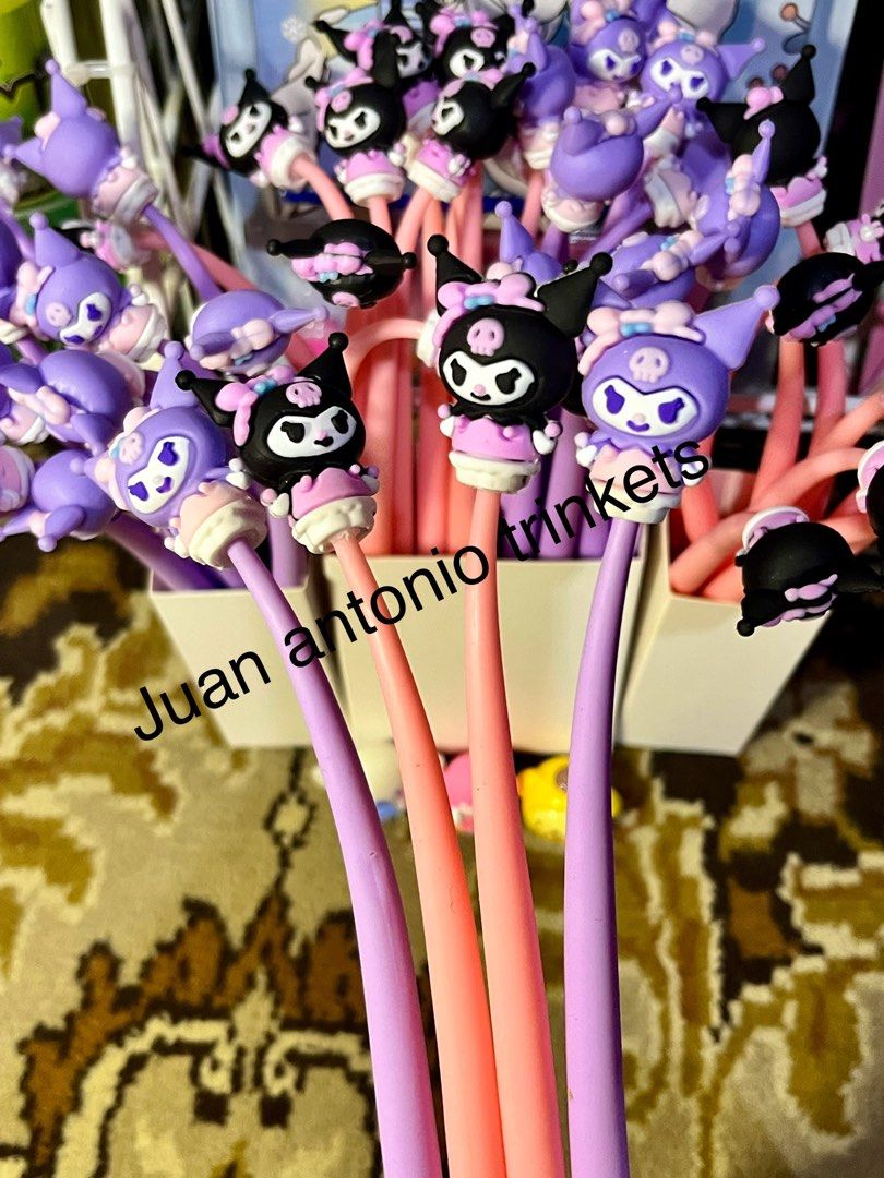 Doodle Shake Head Student Gel Pen (Category: Stationery & School Supplies) located in Taguig. Submitted by unoragasa (Listing ID 1292040878, Image 1). Description: Doodle Shake Head Student Gel Pen Packaging size: 21x2.5cm Shell Material: Silicone Rubber Line weight: 0.5mm ₱25.00/each 💌DM @ Juan Ntonio Trinkets Online Shop✨.