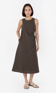 (Category: ) located in . Submitted by shopperholic.preloved (Listing ID 1291928413, Image 1). Description: .
