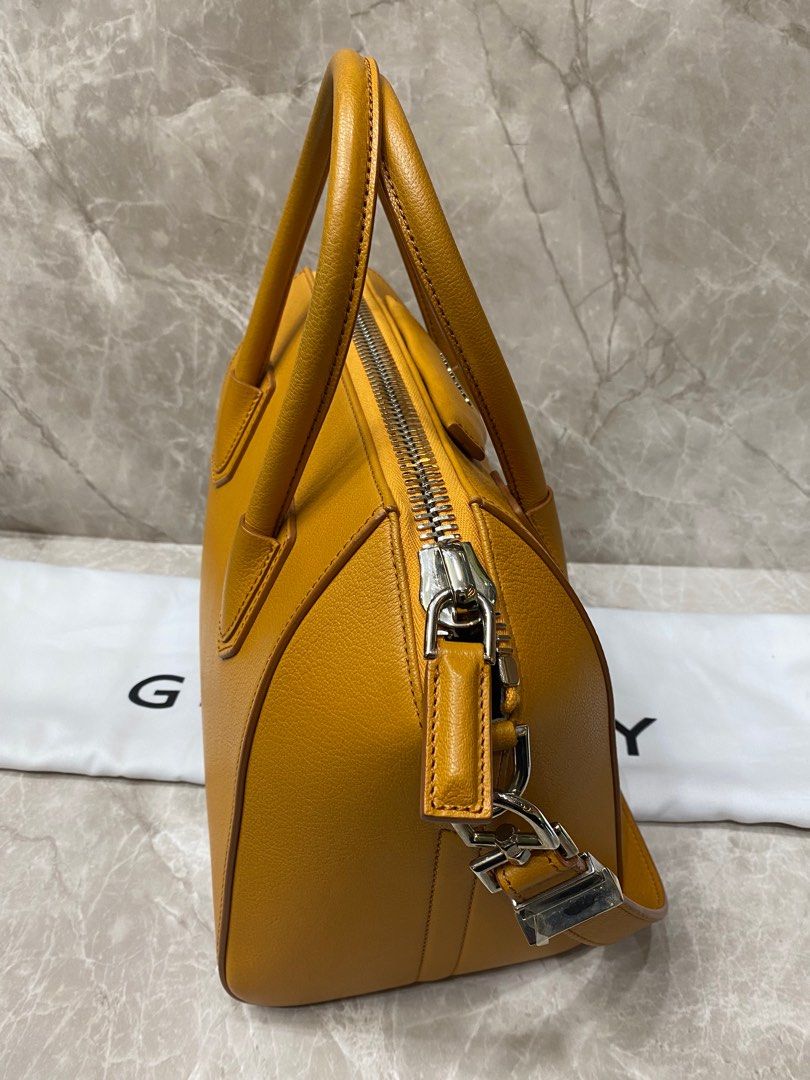 Givenchy antigona medium size cm new arrivals