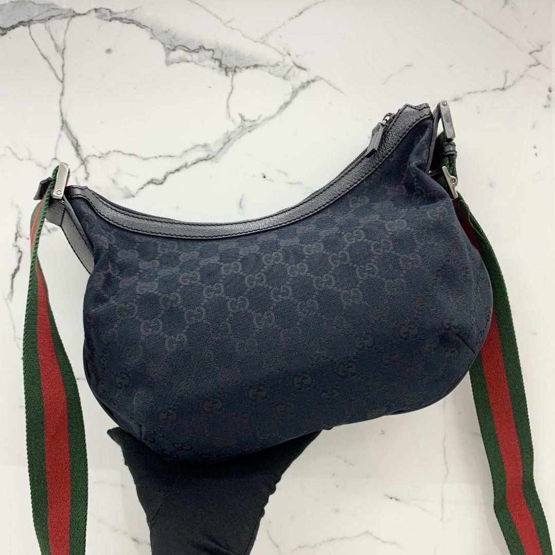 GUCCI 181092 GG CANVAS SHOULDER BAG 247008543 WE