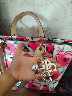 (Kategori: ) berada di . Dikirim oleh meeeaaa (ID iklan 1290664404, Gambar 1). Deskripsi: .