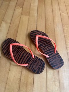 (Category: ) located in . Submitted by nina_fieweger-36498 (Listing ID 1291956645, Image 1). Description: .