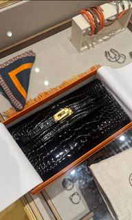 （分類：）位於 。 由 brigitteba11446 提交（商品編號 1292059727，圖片 1）。簡介： 。