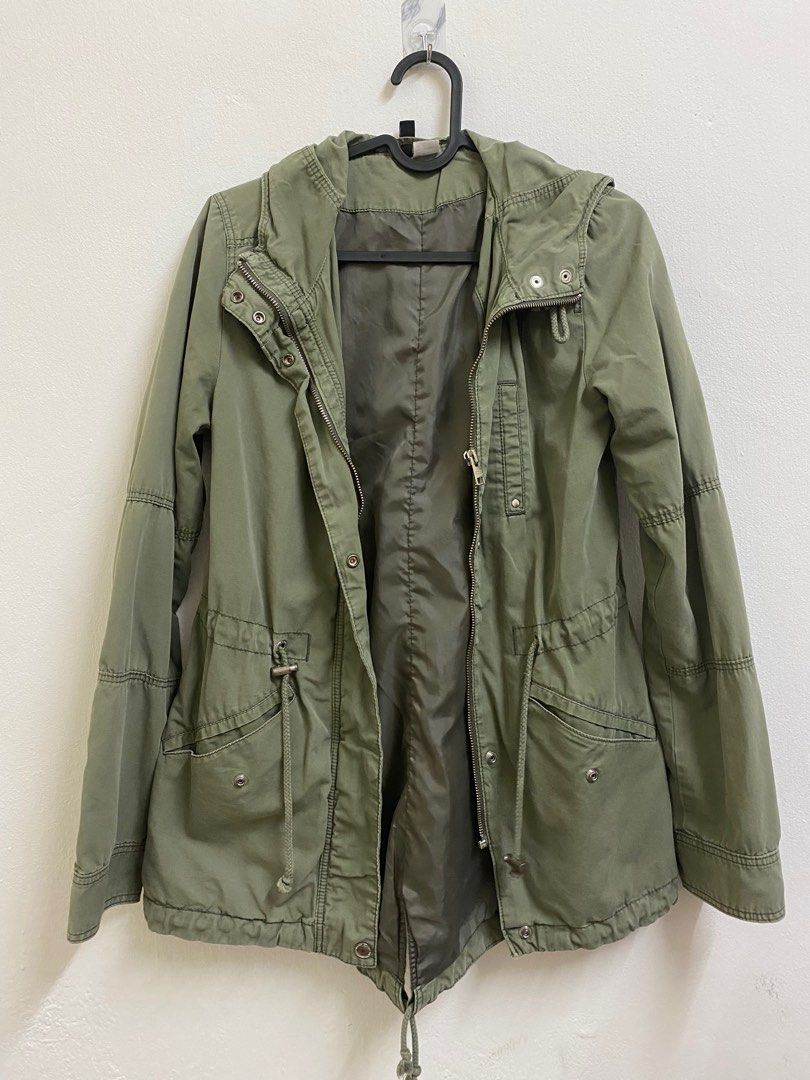 H&m divided green jacket store