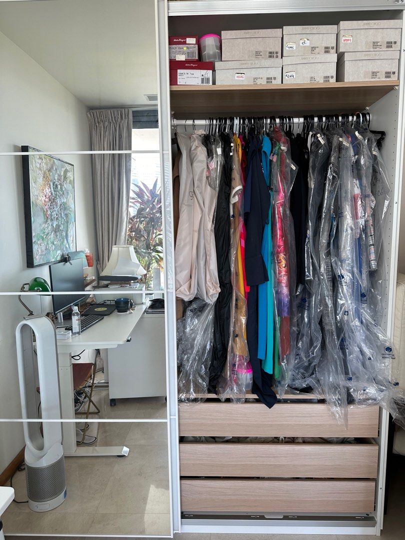 IKEA・極上品】 高級ガラス扉仕様PAX/AULI・ワードローブ LED付