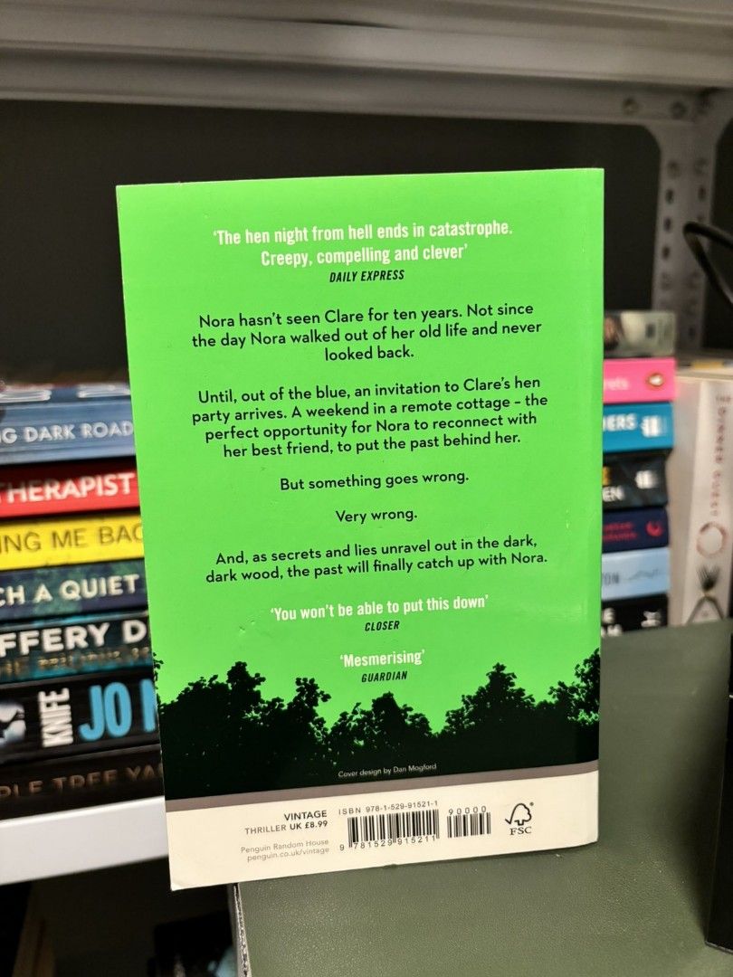 In a dark dark wood by Ruth Ware (Category: Storybooks) located in Pasig City. Submitted by nethz21 (Listing ID 1292066230, Image 3). Description: Authentic Pre-loved Book UK Edition Slughtly tanned pages Spine creases.