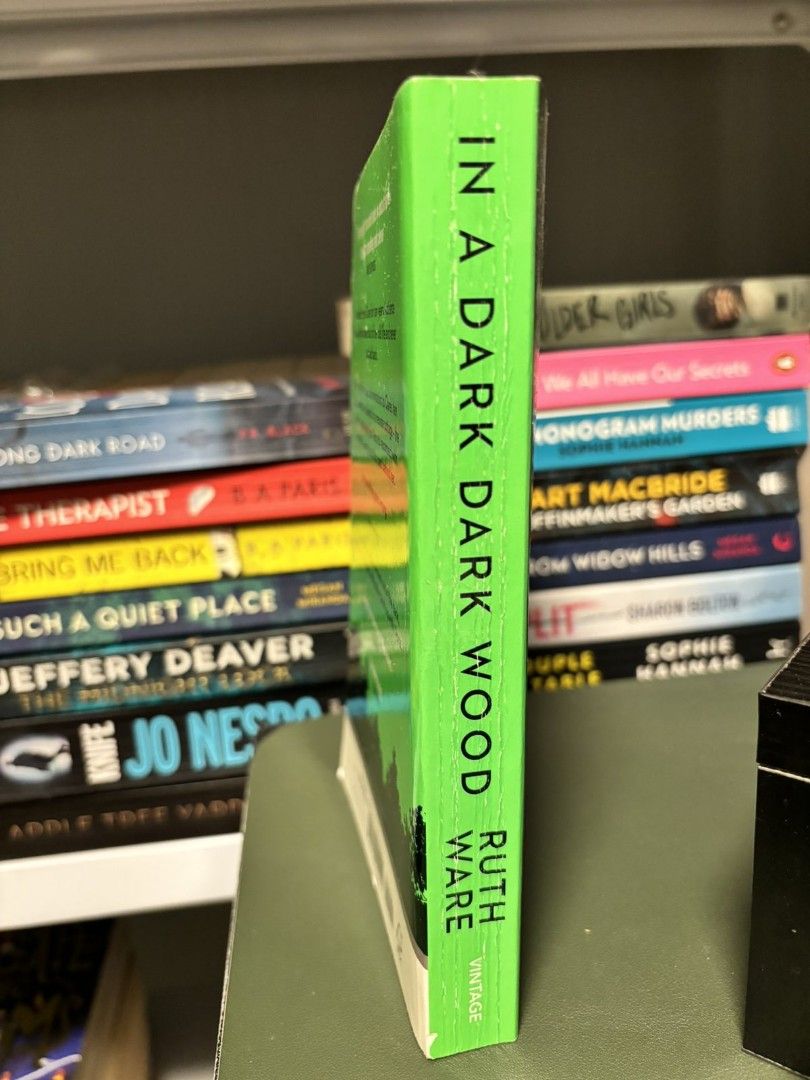 In a dark dark wood by Ruth Ware (Category: Storybooks) located in Pasig City. Submitted by nethz21 (Listing ID 1292066230, Image 2). Description: Authentic Pre-loved Book UK Edition Slughtly tanned pages Spine creases.