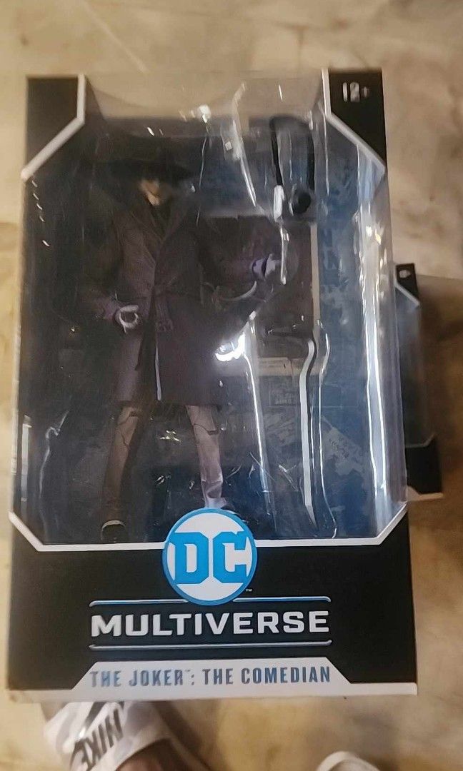 joker action figures 12pcs take all (Category: Figurines & Statues) located in Quezon City. Submitted by heartjunkyard (Listing ID 1291975663, Image 3). Description: bentang rush lang need money.