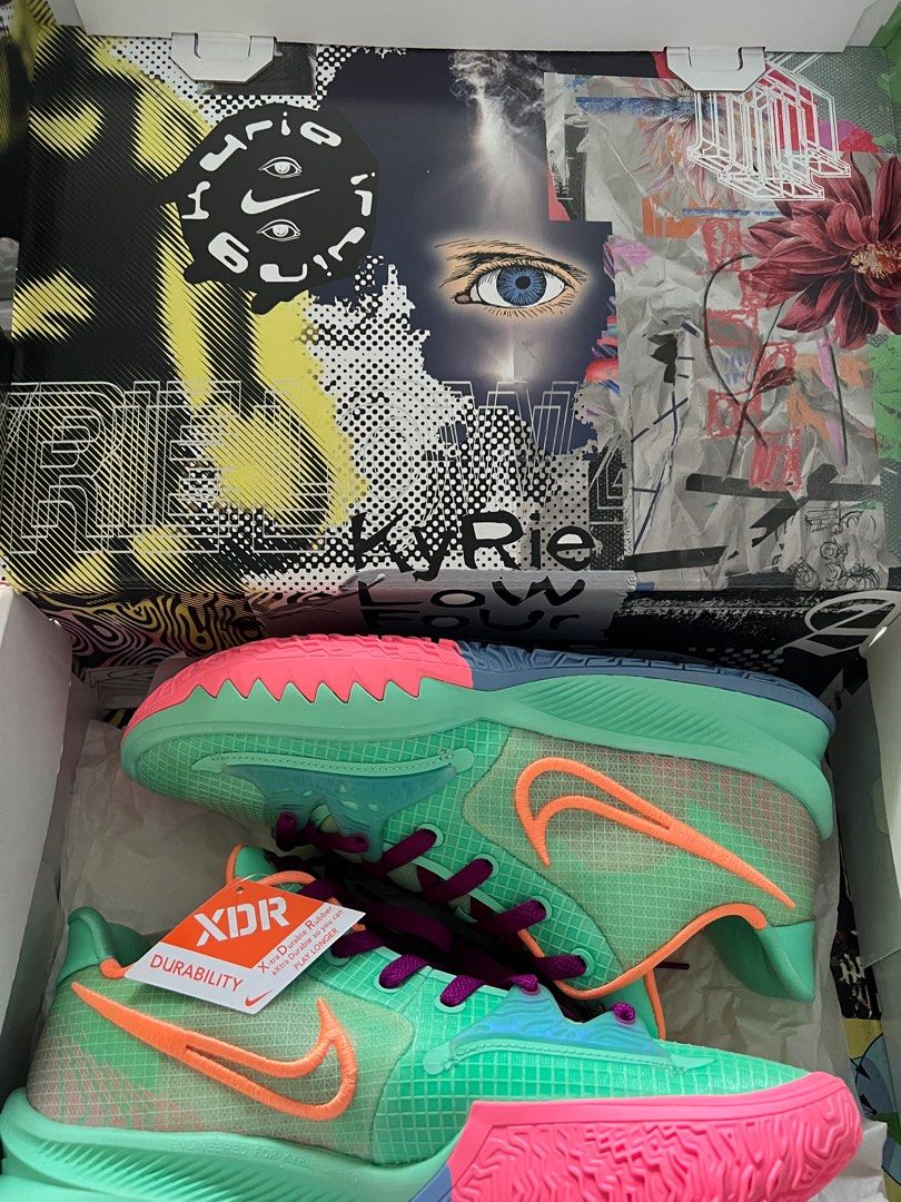 Kyrie 4 EP US9 Men s Fashion Footwear Sneakers on Carousell