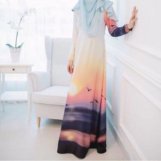 (Category: ) located in . Submitted by wardrobe2u_ (Listing ID 1291958729, Image 1). Description: .