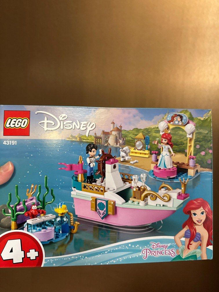 Lego friends wedding set top