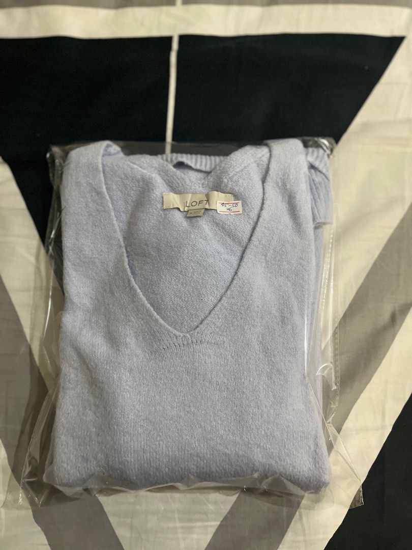 Loft Powder blue longsleeves knit (Category: Longsleeves) located in Pasig City. Submitted by aac2021 (Listing ID 1292021347, Image 1). Description: RFS : Decluttering Dimes : 45-50 inches x 26 inches Can fit from medium to large .