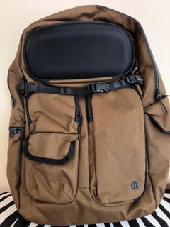Lululemon Cruiser backpack with multiple compartments