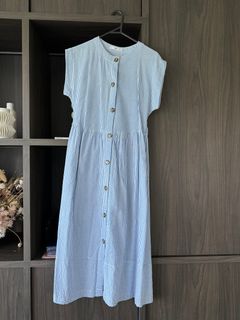 (Category: ) located in . Submitted by closetklearout (Listing ID 1291923483, Image 1). Description: .