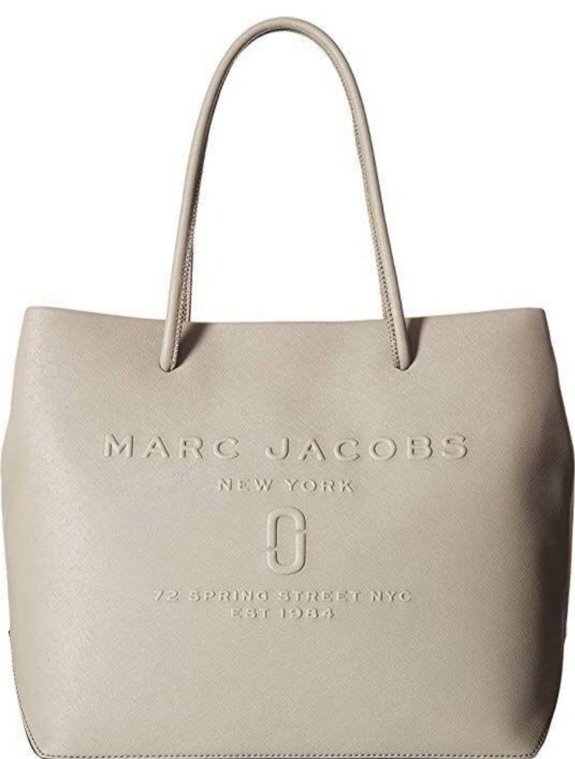 Marc Jacobs The East West Tote Bag in Dust Grey Women s Fashion Bags Wallets Tote Bags on Carousell
