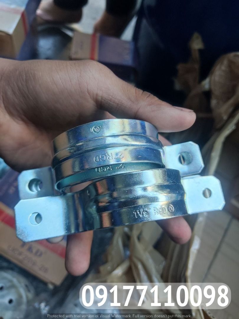 Metal C-Clamp (Category: Construction Tools & Equipment) located in Manila. Submitted by joeyroque09 (Listing ID 1291941230, Image 1). Description: Item: Metal C-Clamp Specs : 2", 2 holes 0-9-1-7-7-1-1-0-0-9-8- Text For Fast Transaction..