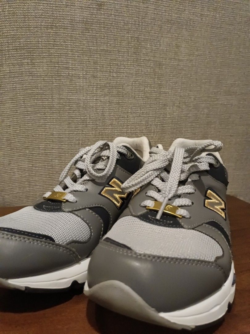 Nb limited edition cheap